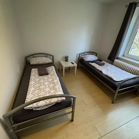 Ruhige 3-zimmerwohnung Im Norden Bremens Fuer Monteure Und Geschaeftsreisende Pm 35 Og Апартаменты